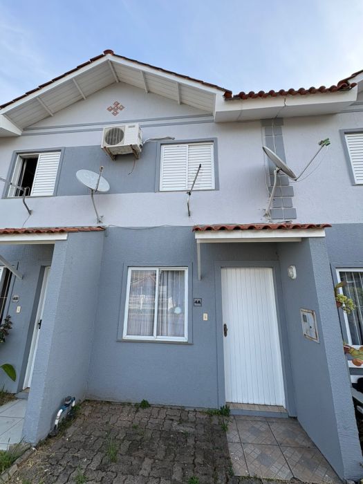 Sobrado em Condomínio - Venda - São Vicente - Gravatai - RS